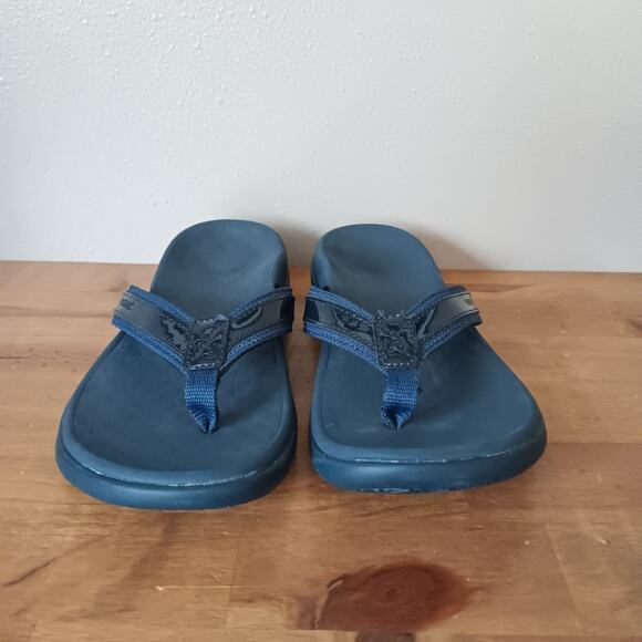 Vionic Tide Toe Post Women's Orthotic Sandals, Patent Leather Navy, Size US 7M - Picture 2 of 10